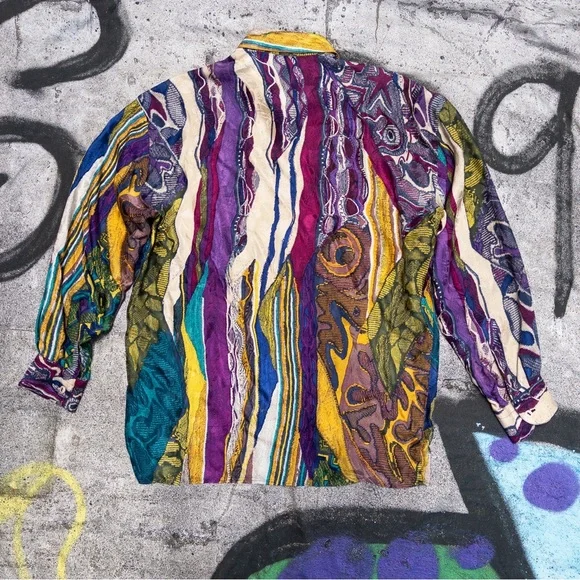 Vintage 90s COOGI Australia 100% Silk Abstract 3D Print Long Sleeve Button Down
